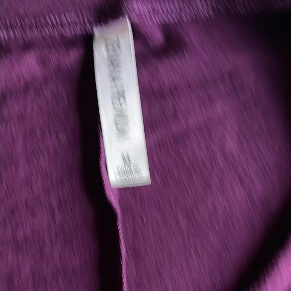 Zenana Premium Women's Plum V-Neck Top Sz - Picture 2 of 4